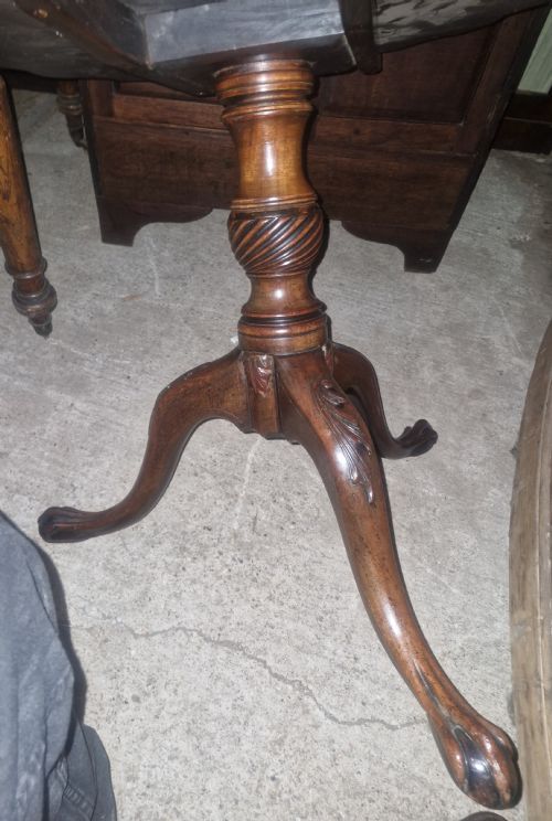 PAINTED TOP MAHOGANY TRIPOD PEDESTAL TABLE - ADDITIONAL PHOTO 12