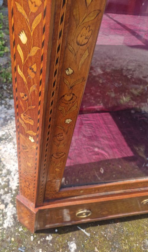 DUTCH MARQUETRY VITRINE - ADDITIONAL PHOTO 4
