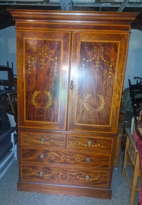 GOOD QUALITY EDWARDIAN INLAID MAHOGANY LINEN PRESS HOUSEKEEPERS CUPBOARD DRUCE CO
