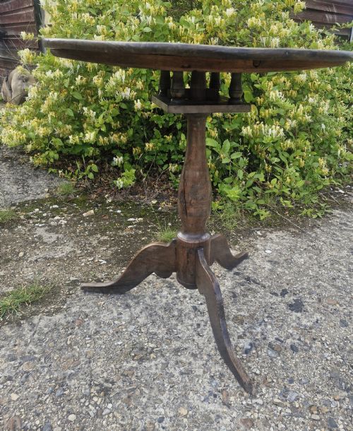 MID 18TH CENTURY REVOLVING OAK TRIPOD TABLE WITH BIRDCAGE - ADDITIONAL PHOTO 5