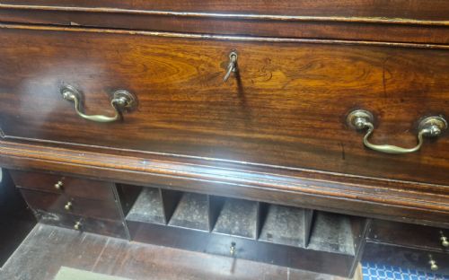 LATE GEORGIAN MAHOGANY TALLBOY CHEST ON CHEST FITTED WRITING DRAWER - ADDITIONAL PHOTO 3