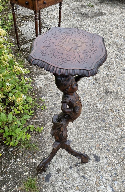 LATE 19TH CENTURY CARVED WALNUT BLACKAMOOR STAND - ADDITIONAL PHOTO 6