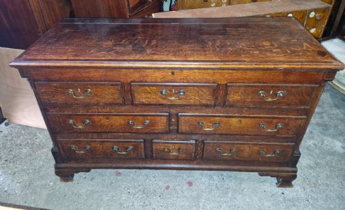 SMALL LATE GEORGIAN OAK AND CROSS BANDED LANCASHIRE MULE CHEST - ADDITIONAL PHOTO 4
