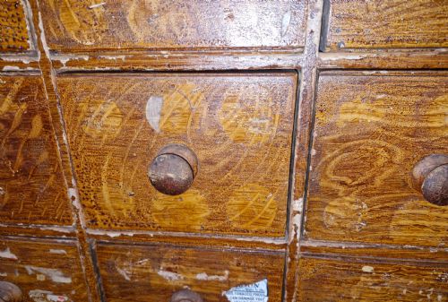 BANK OF LATE VICTORIAN DRAWERS - ADDITIONAL PHOTO 5