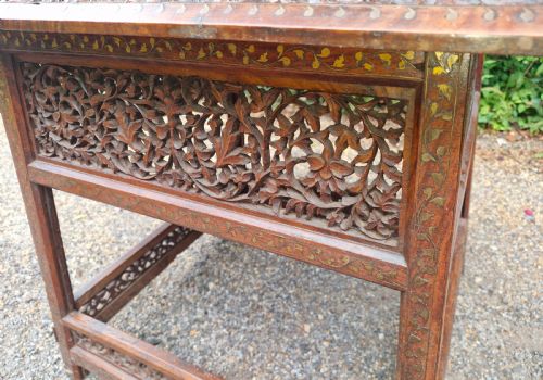 GOOD SIZED CARVED AND INLAID ANGLO INDIAN HOSHIARPUR TABLE - ADDITIONAL PHOTO 7