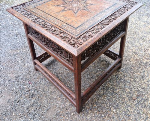 GOOD SIZED CARVED AND INLAID ANGLO INDIAN HOSHIARPUR TABLE - ADDITIONAL PHOTO 11