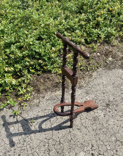 LATE VICTORIAN BOOT JACK