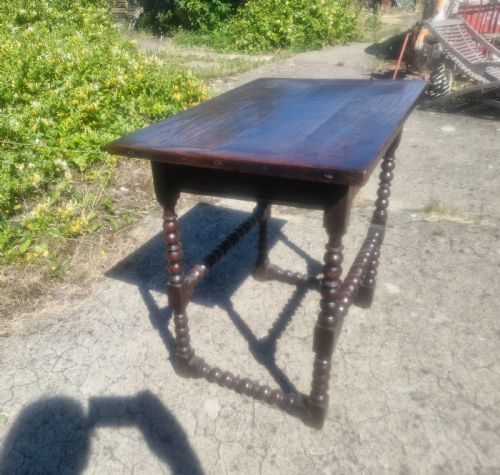 MID 18TH CENTURY OAK SIDE TABLE - ADDITIONAL PHOTO 1