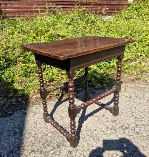 MID 18TH CENTURY OAK SIDE TABLE - ADDITIONAL PHOTO 9