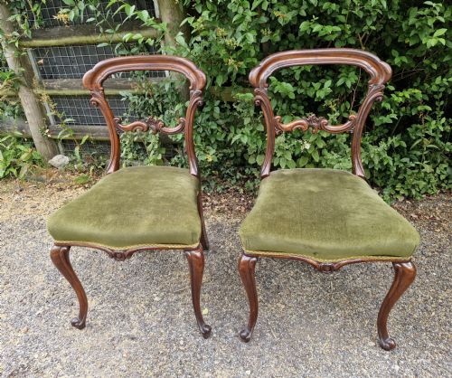 PAIR OF EARLY VICTORIAN CARVED ROSEWOOD BEDROOM CHAIRS