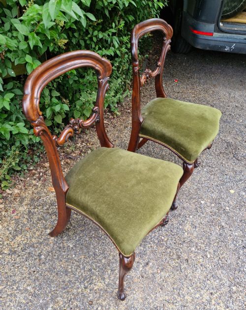 PAIR OF EARLY VICTORIAN CARVED ROSEWOOD BEDROOM CHAIRS - ADDITIONAL PHOTO 2