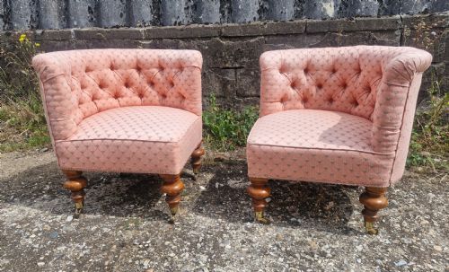 LOVELY PAIR OF LATE VICTORIAN UPHOLSTERED CORNER BEDROOM CHAIRS - ADDITIONAL PHOTO 8