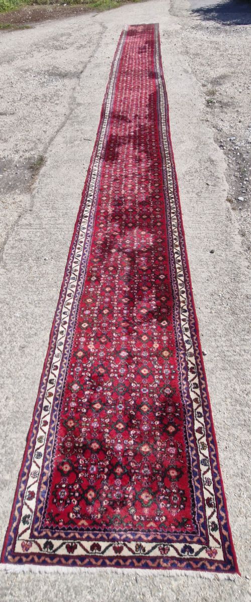 LONG HALL OR LANDING RUNNER 32 FEET - ADDITIONAL PHOTO 10