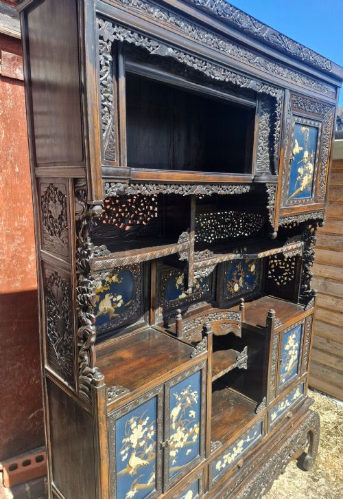 LARGE JAPANESE CABINET - ADDITIONAL PHOTO 4