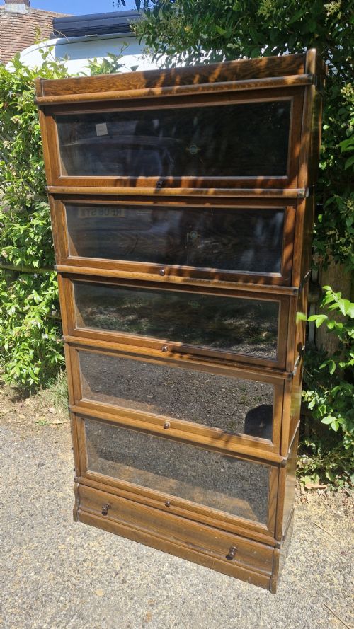 EARLY 20TH CENTURY OAK GLOBE WERNICKE BOOKCASE CABINET