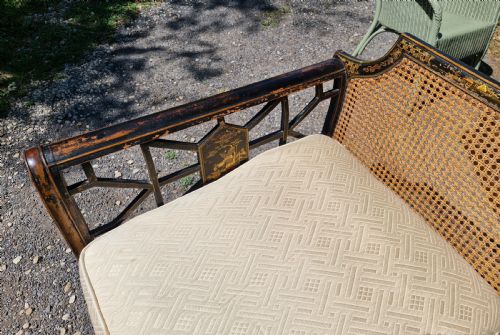 EARLY 20TH CENTURY COUNTRY HOUSE SOFA - ADDITIONAL PHOTO 7