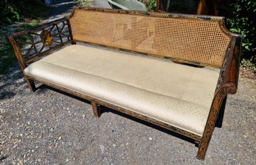 EARLY 20TH CENTURY COUNTRY HOUSE SOFA - ADDITIONAL PHOTO 8