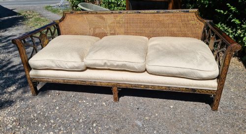 EARLY 20TH CENTURY COUNTRY HOUSE SOFA - ADDITIONAL PHOTO 9
