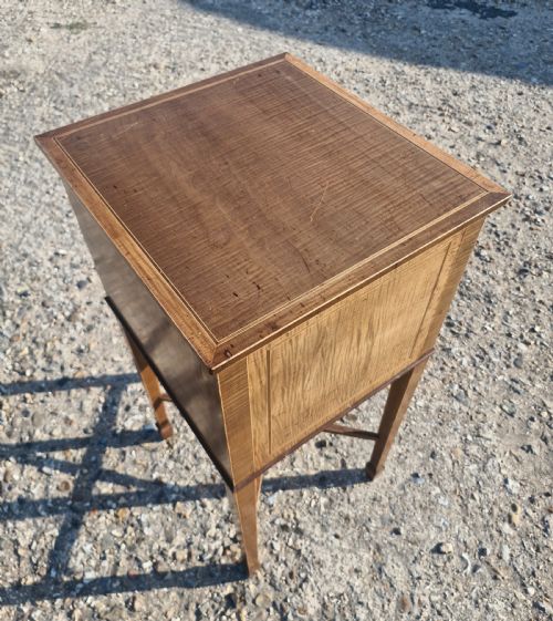 EDWARDIAN BEDSIDE CABINET STAMPED MORANT CO LONDON - ADDITIONAL PHOTO 7