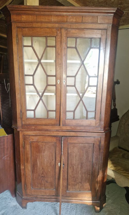 WELSH OAK 2 PART CORNER CUPBOARD