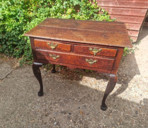 Mid 18th Century Oak 3 Drawer Side Table.