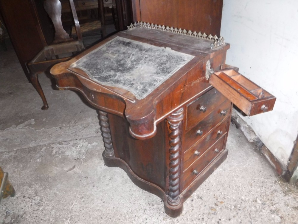 19th century rosewood sliding top 4 drawer Davenport