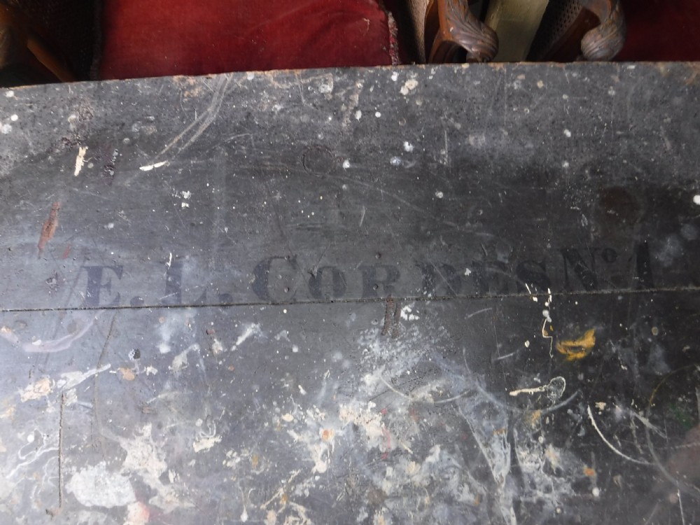 Late 19th century painted travelling trunk-Original paint. View II