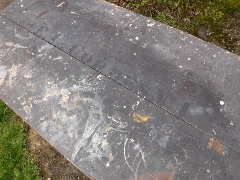Late 19th century painted travelling trunk-Original paint. View VII