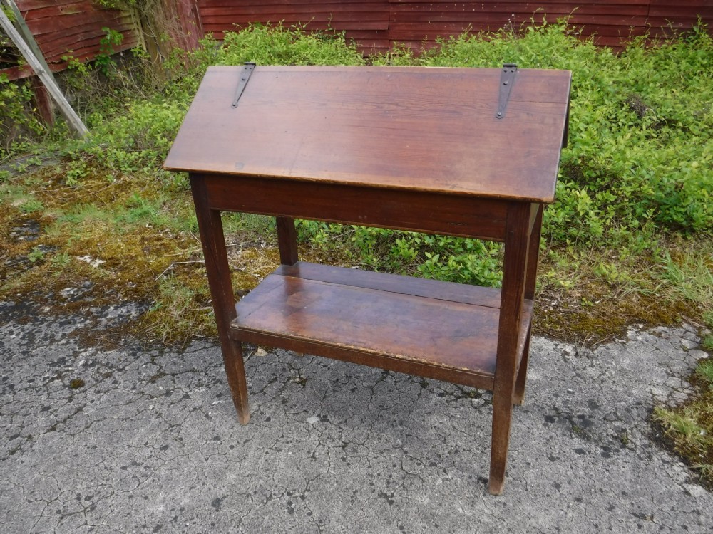 Late 19th century pitch pine saddle horse View II