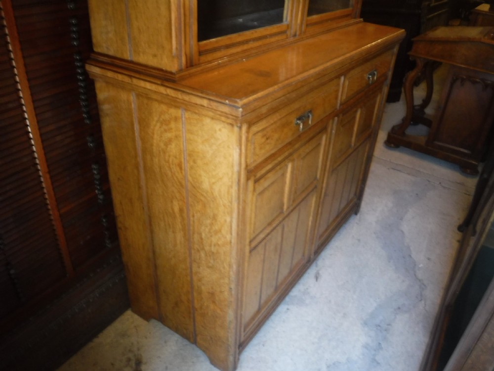 Good clean and practical Late Victorian  light oak bookcase cabinet View IV