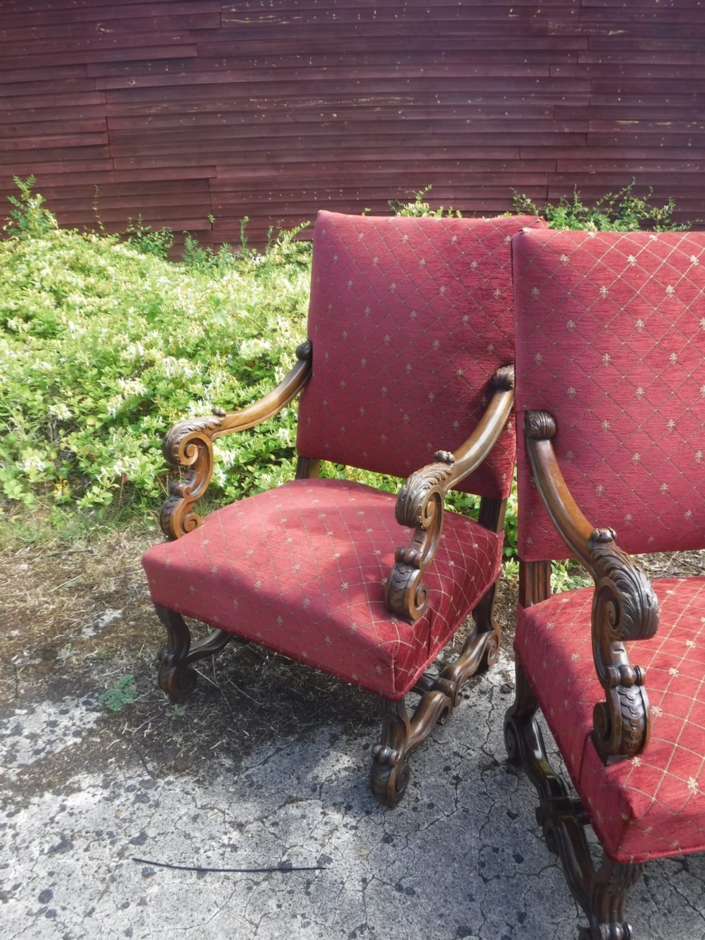 Good pair of late 19th century carved walnut hall armchairs View II