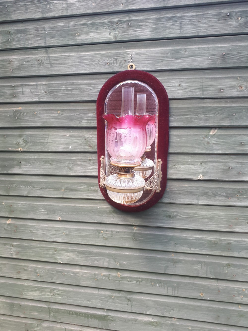 Late 19th century wall mounted mirrored oil lamp View V