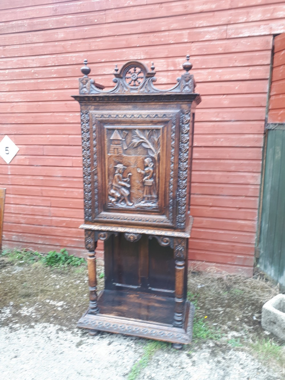 Late 19th century carved hall cupboard View V