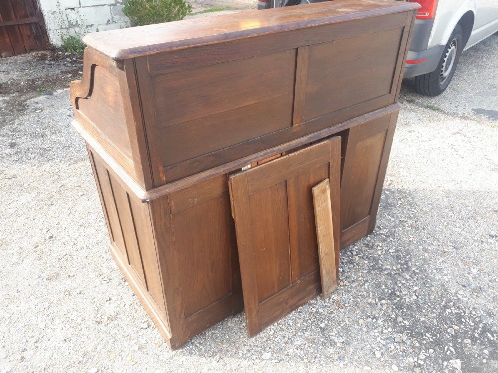 Early 20th century oak roll top pedestal desk View III