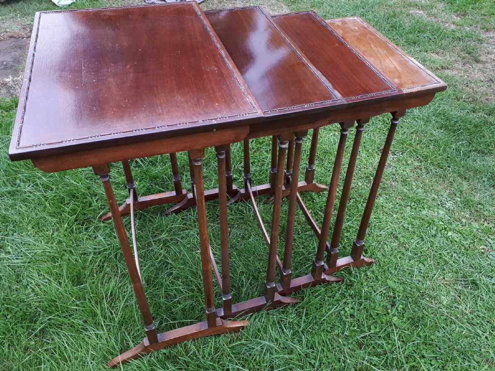 Nest of 4 Edwardian mahogany occasional tables View IV
