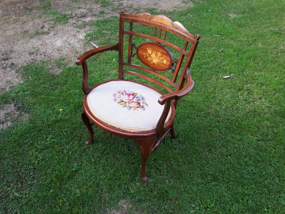 Pretty inlaid Edwardian bedroom chair