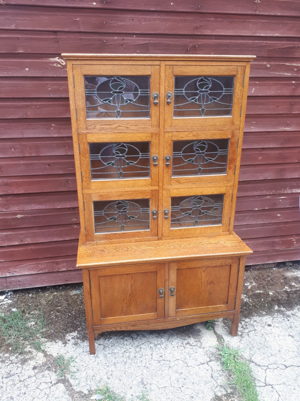 Early 20thcentury oak leaded glazed cabinet