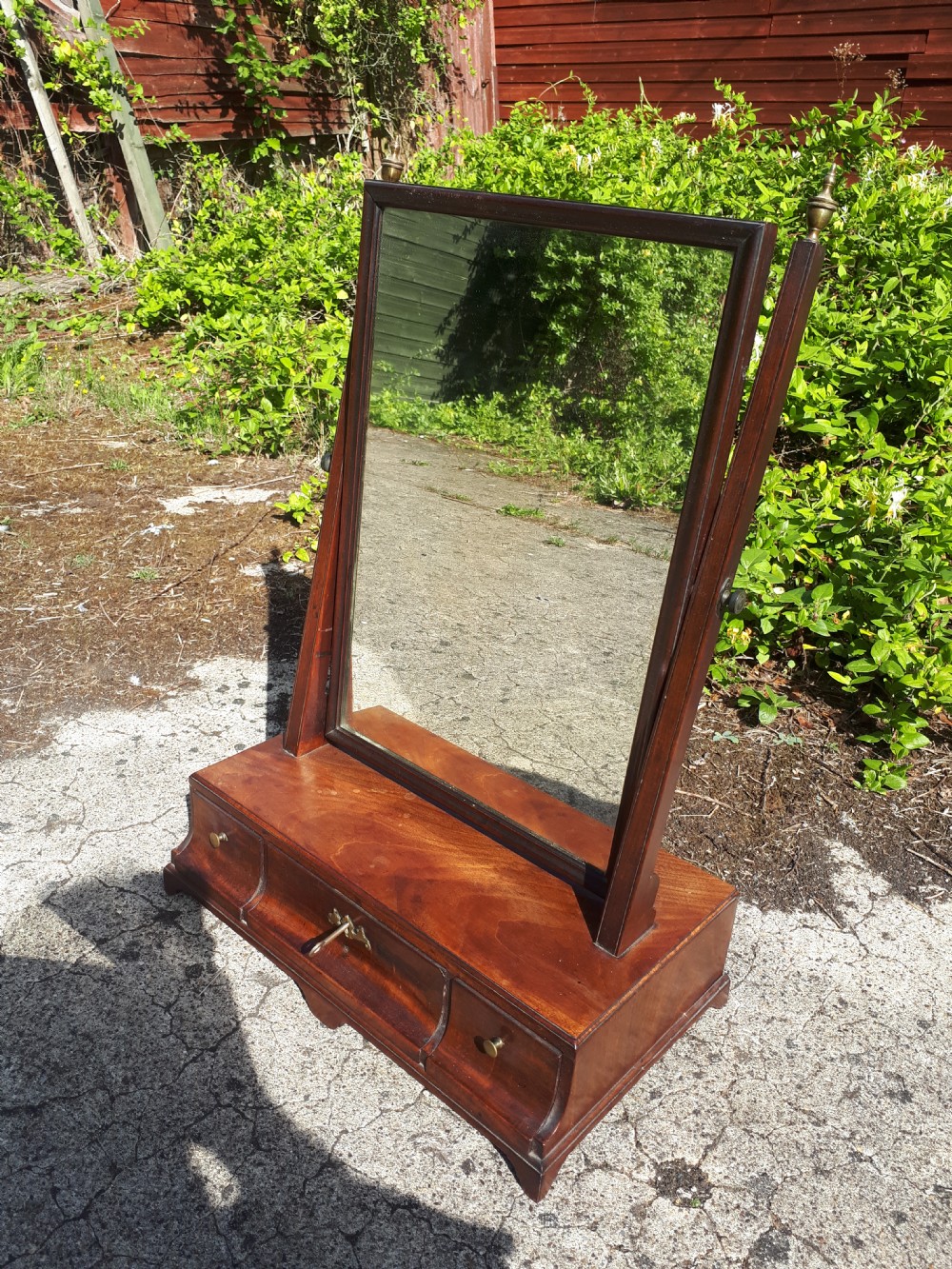 Georgian mahogang dressing mirror