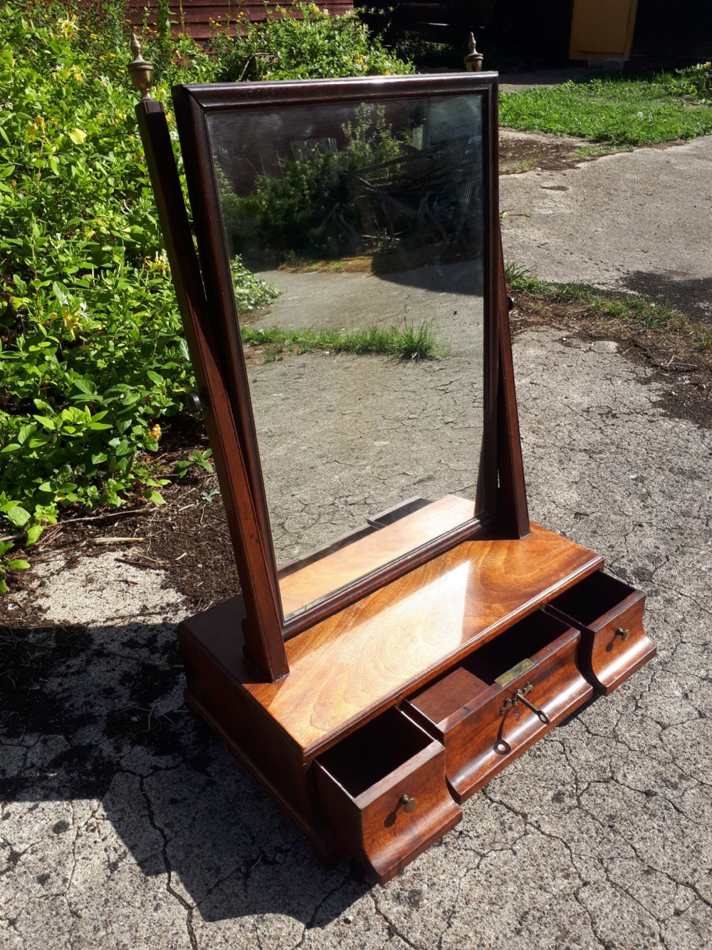 Georgian mahogang dressing mirror View III