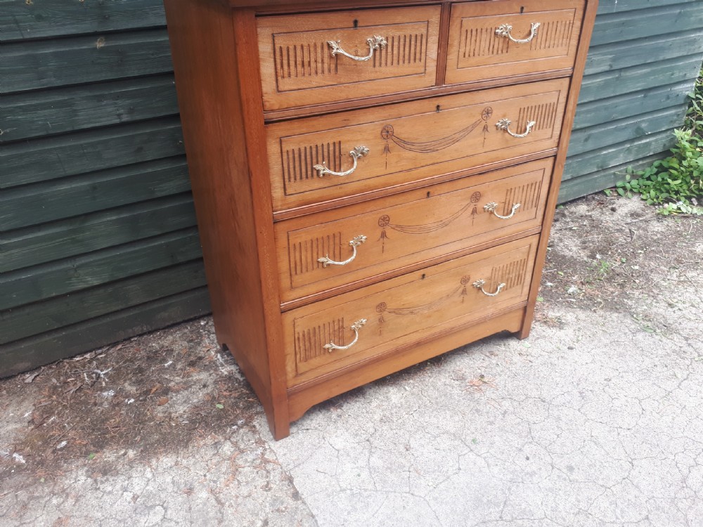 Neat late Victorian 3 foot chest of drawers View VI