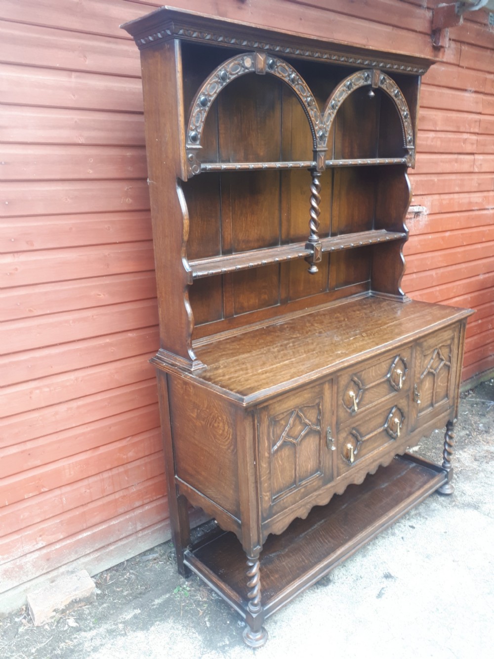 Early 20th century solid oak dresser View II