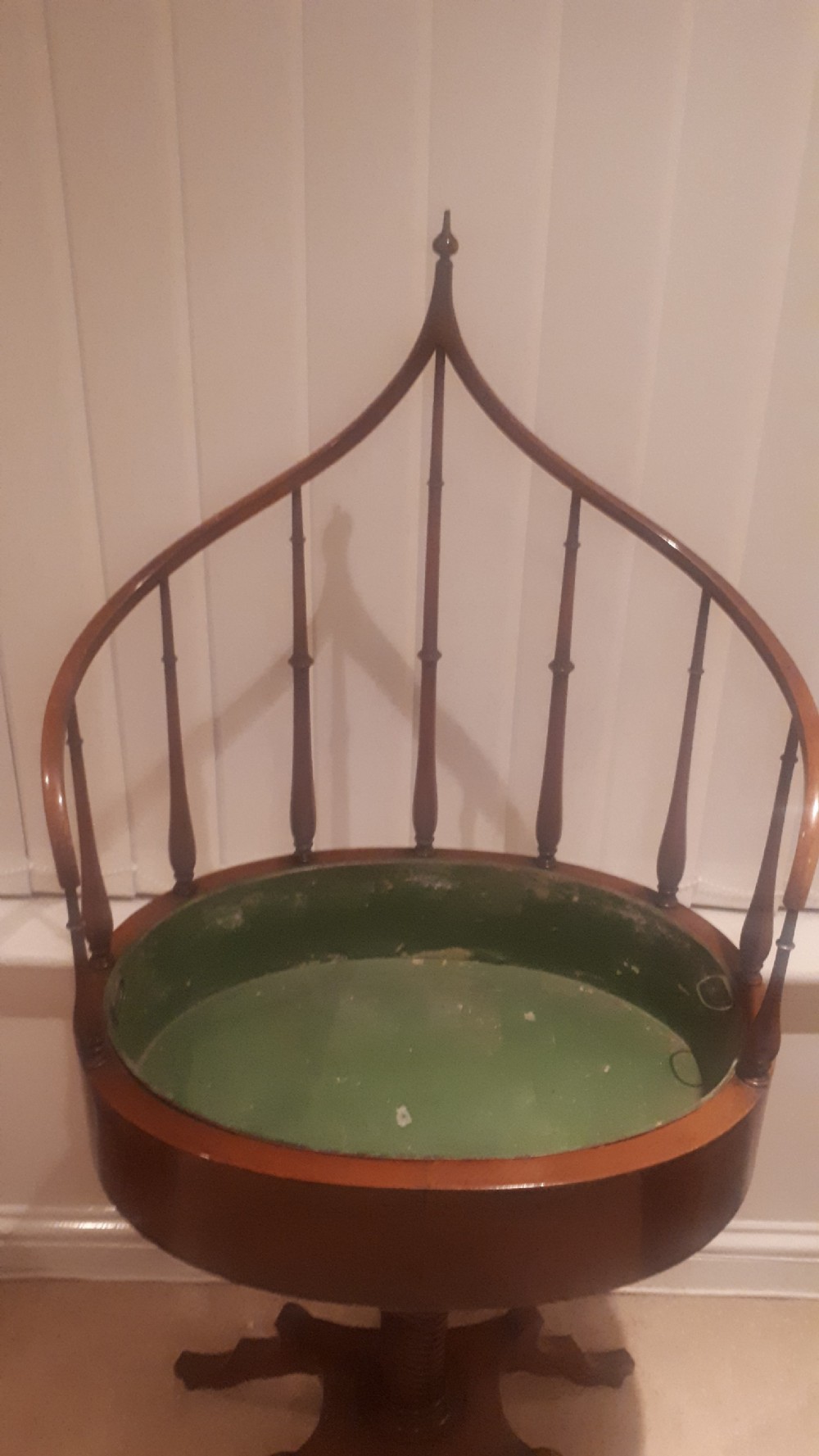 Large early 20th century mahogany jardinere plant stand.  View III