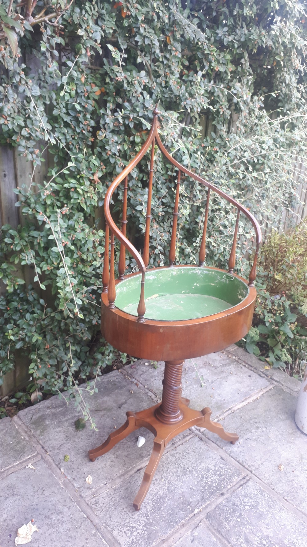 Large early 20th century mahogany jardinere plant stand.  View VIII