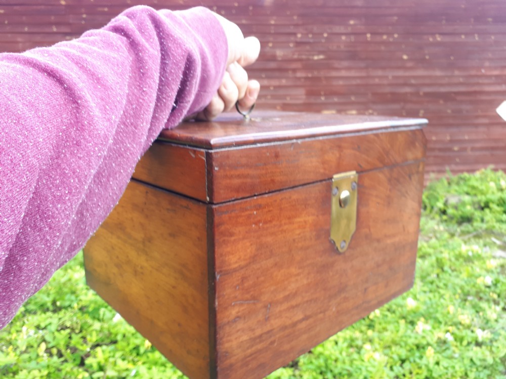 Very rare child's travelling campaign commode View IV