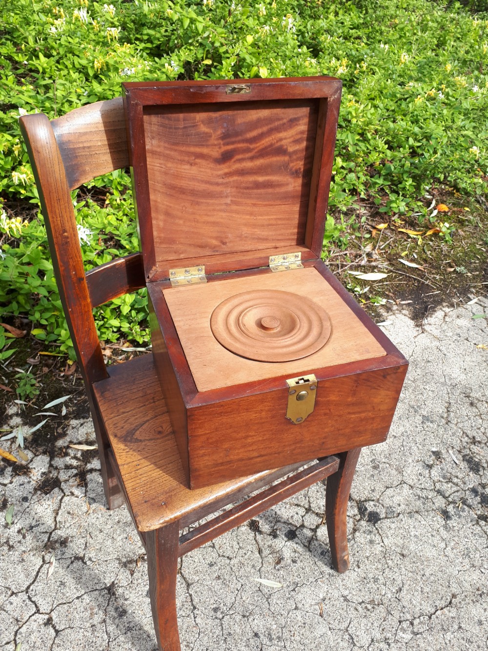Very rare child's travelling campaign commode View V