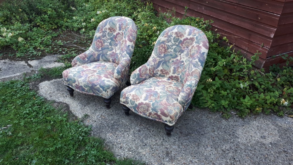 Pair of late Victorian nursing chairs( needing castors)