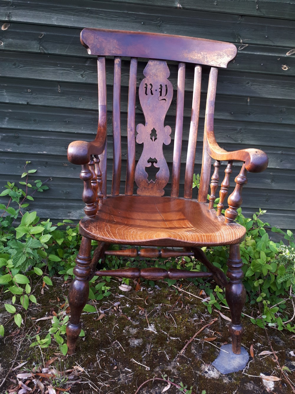 Large 19th century original Windsor armchair