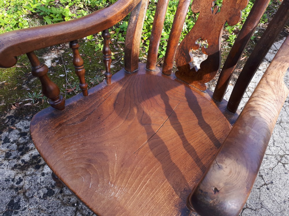 Large 19th century original Windsor armchair View V