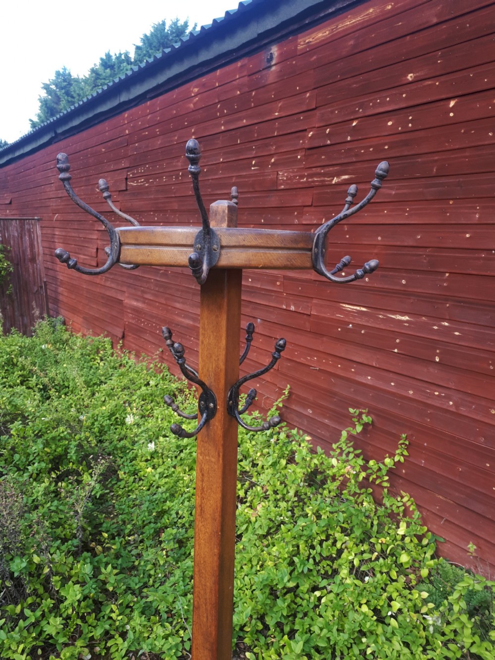 Early 20th century oak hat and coat stand View III