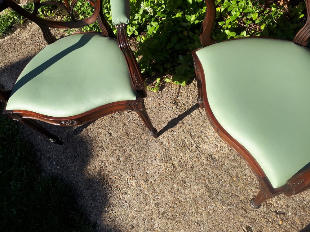 Good pair of mahogany armchairs.Wide seats View V